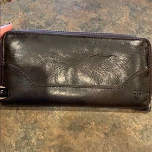 Frye Melissa Accordion Wallet